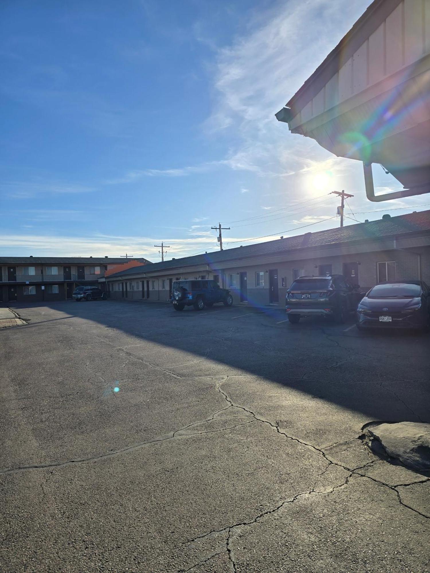 Usa Motel Pueblo Esterno foto